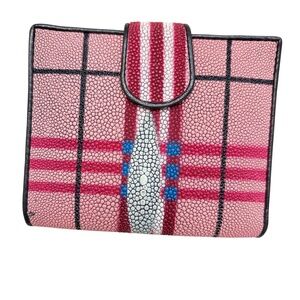 Andomani pink plaid stingray wallet